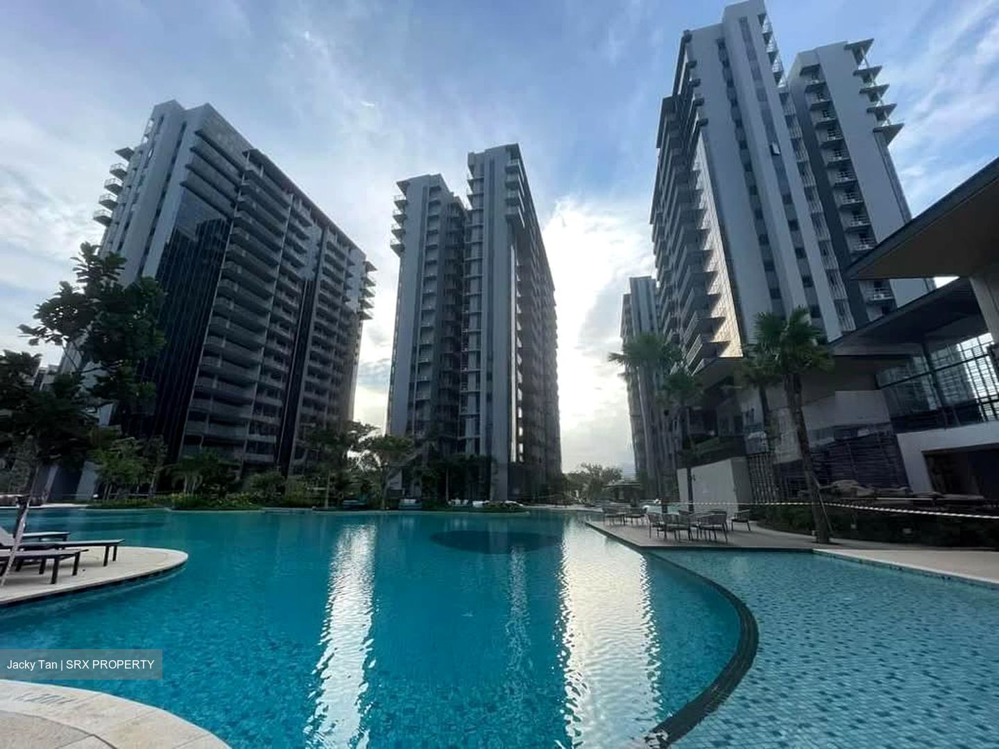 The Florence Residences (D19), Apartment #560357281